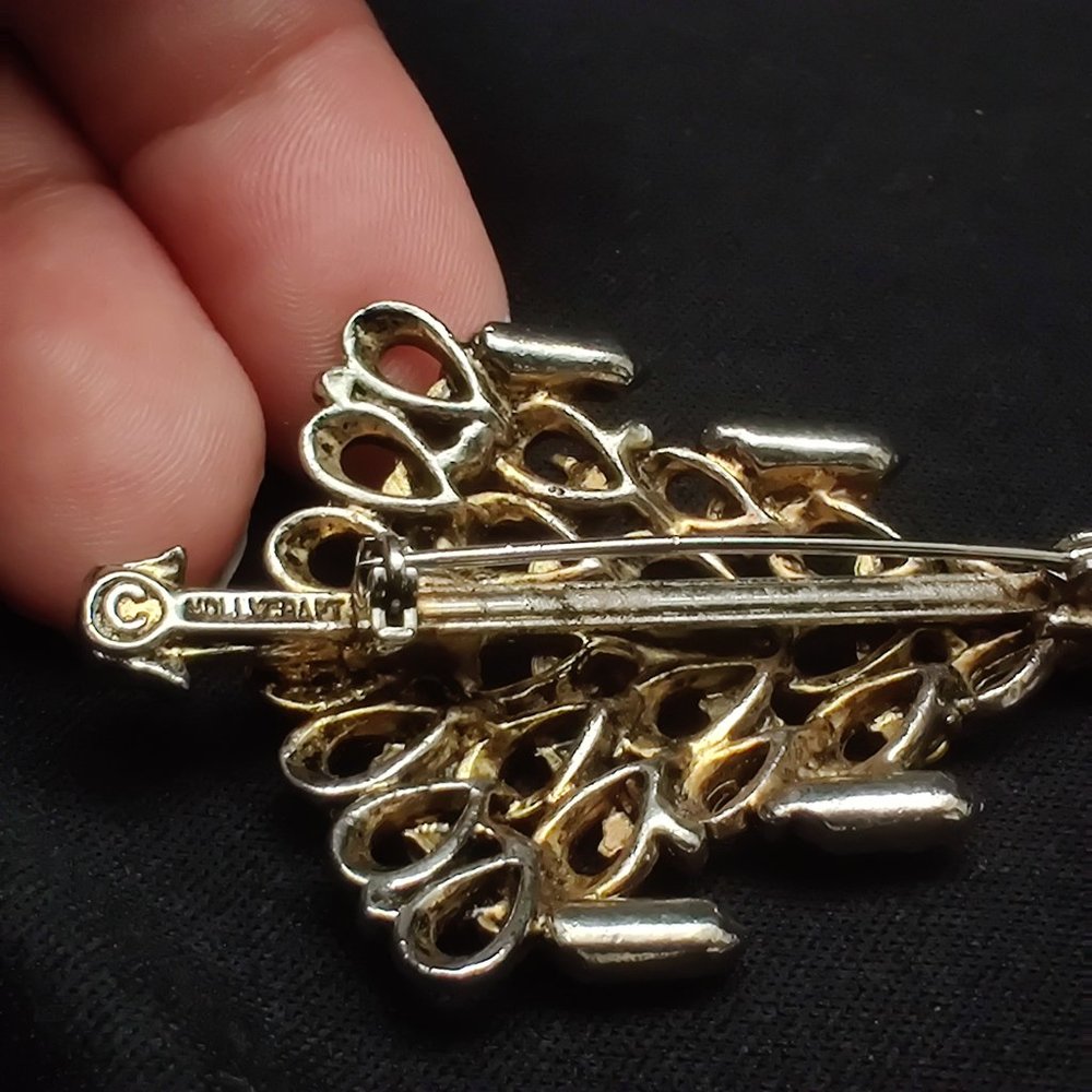 Vintage Hollycraft Fruit Salad Candle Tree Brooch - Picture 2 of 3